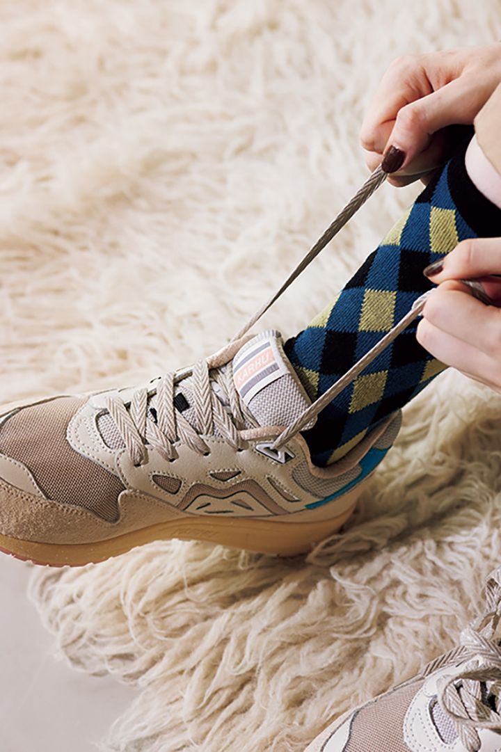 秋のオシャレは足元から。今すぐマネしたい靴×ソックスの組み合わせ12選