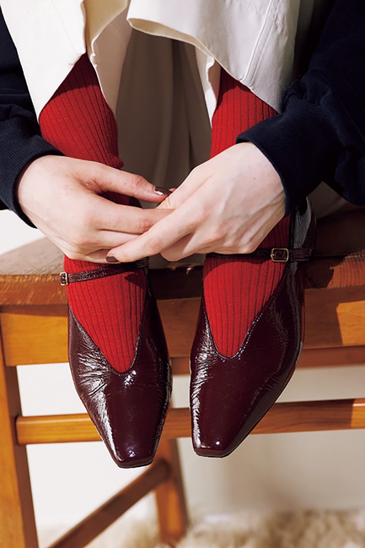 秋のオシャレは足元から。今すぐマネしたい靴×ソックスの組み合わせ12選