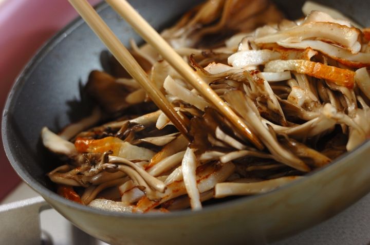 マイタケのユズコショウ炒めの作り方1