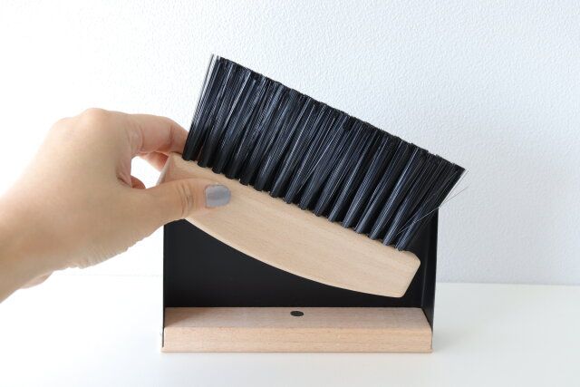 スタンダードプロダクツ ミニ卓上用ちりとりほうきセット 収納