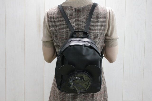 ダイソー ミニリュック（ミッキーアイコン） コーディネート