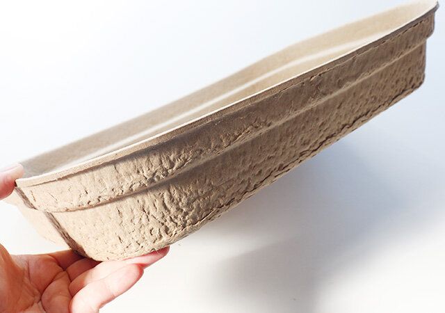 ダイソー 紙製猫砂トレー 素材感 厚み