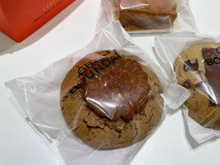 「バニラとヤックァクッキー」750円