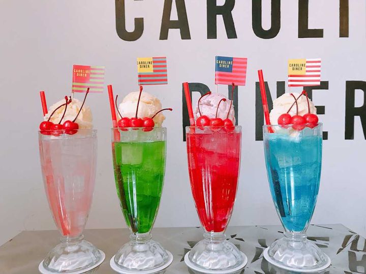 「フロート」各800円