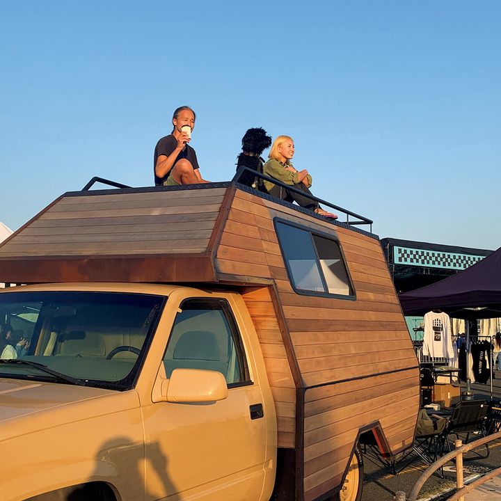 スタイリスト・加藤將夫婦と愛犬シーア