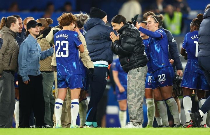 20歳の日本人女子選手、世界的スター選手が『お辞儀』で祝福！海外紙も絶賛
