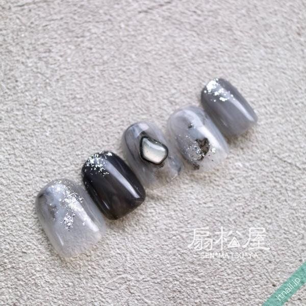 扇松屋が投稿したネイルデザイン [photoid:I0091990] via Itnail Design (742822)