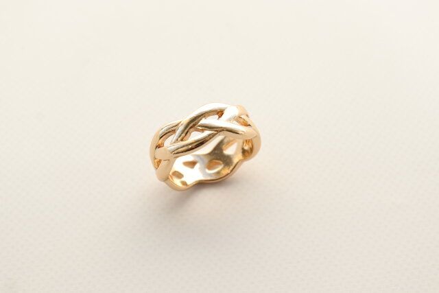 ダイソー リング（メタル、クロスライン）