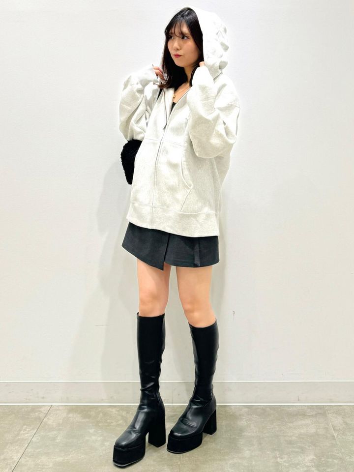 画像2: 出典：GU