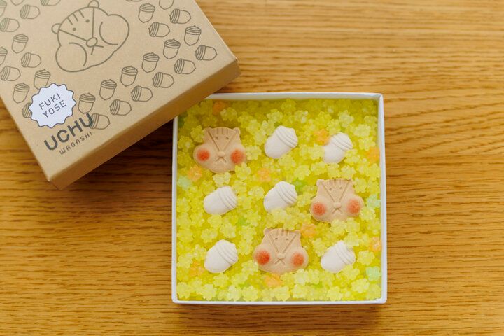 カラフルな落雁の人気店がリニューアル♪ 京都・御所東の「UCHU wagashi 寺町本店」へ