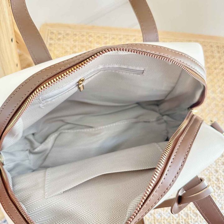 画像: 小物収納に便利