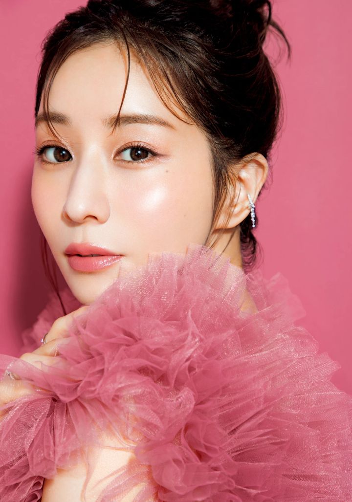 【冬メイク】田中みな実さんのじゅんわり滲ませワントーンメイク