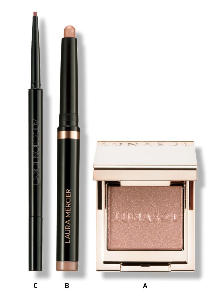 【冬メイク2025】カシミヤVネックセーターを着る日の冬メイク 使用コスメ