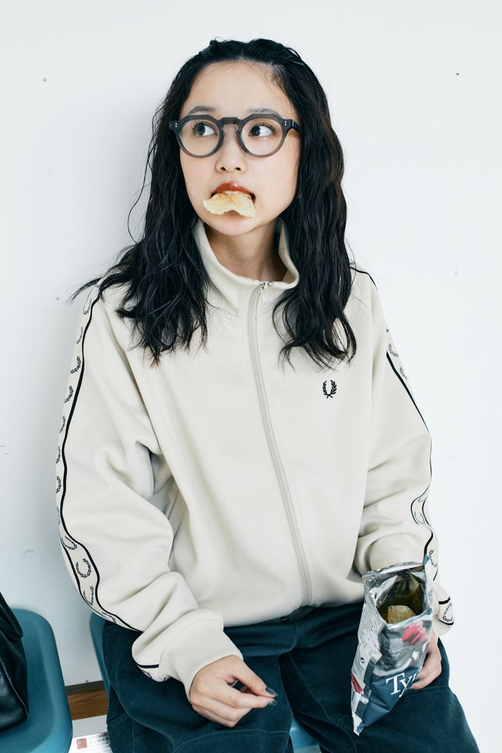 152cmのパンツコーデ2選。低身長流のスタイルアップテクに注目【FUDGE FRIEND おしゃれさんの毎日コーディネート｜大島花菜】