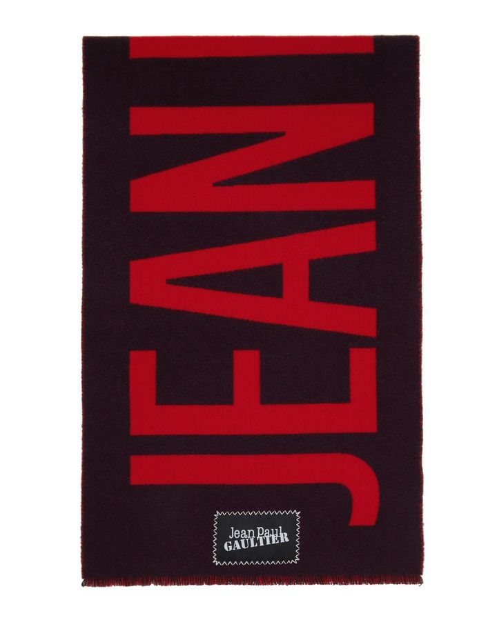 マフラー ￥46,500／JEAN PAUL GAULTIER（SSENSE）