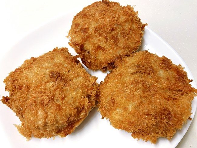 ロピア 「ロピアきゃべつメンチカツ」 中身