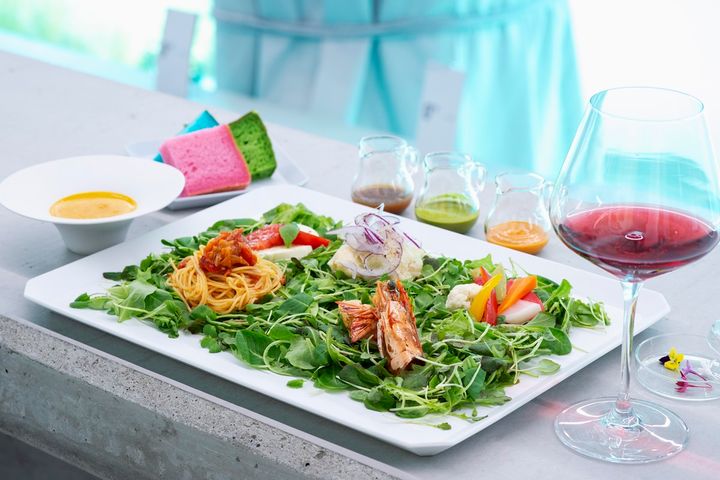 「PREFIX OTM PLATE」 3500円～（スープ、アペリティフ※アルコールorノンアルコール、手作り3色ブレッド、前菜＋メイン＋パスタ、ドリンクのセット）