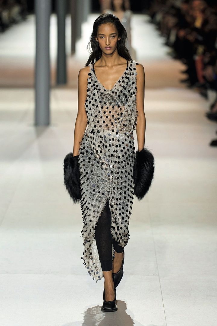 ルイ・ヴィトン 2024-25年秋冬コレクション Photo_ Gorunway.com