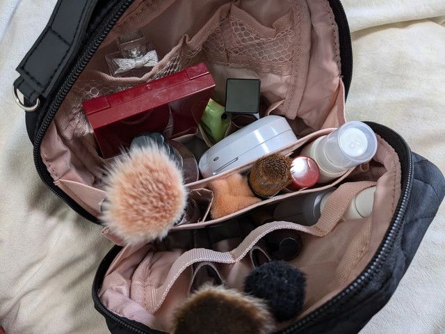 BIGバニティポーチ収納したところ