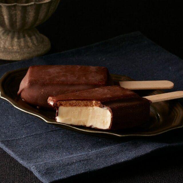 シャトレーゼ クッキーオンアイス4本入