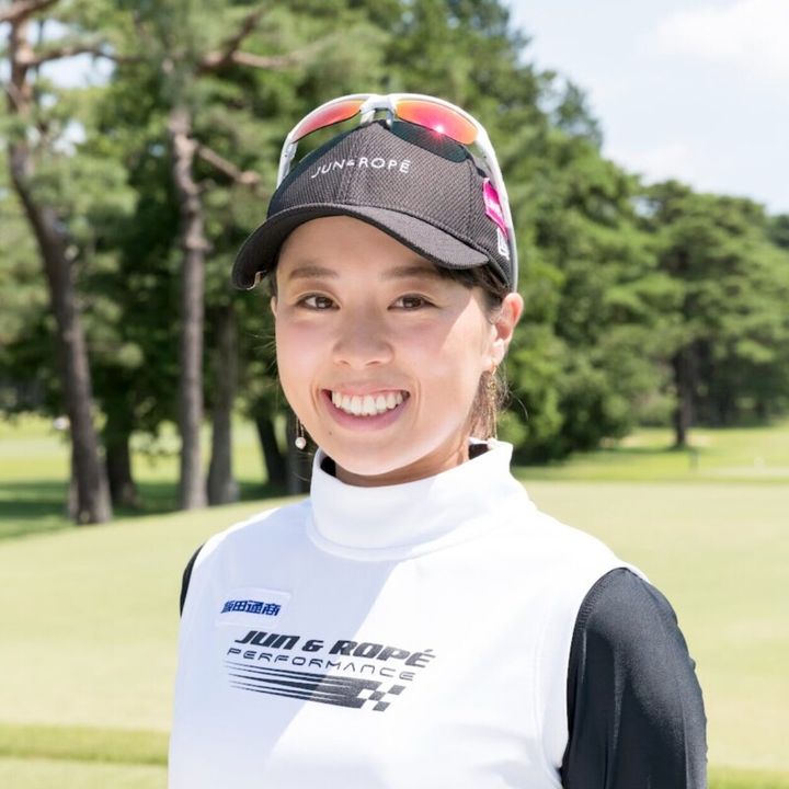 “芝をタッチする素振り”がミートするコツ！女子プロが解説