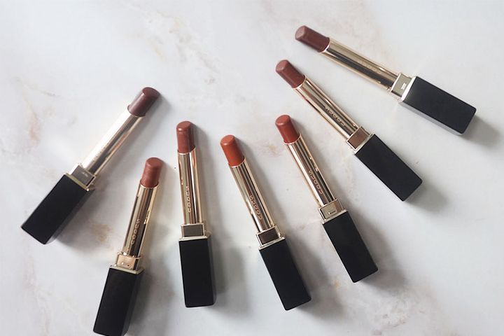 イエベ秋におすすめのSUQQU「ベルベット フィット リップスティック」はこちら！