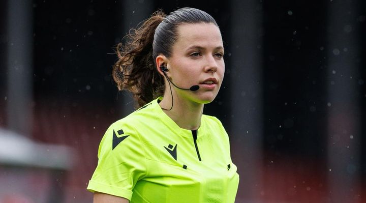 日本人女子出場試合で、女性審判が無慈悲ジャッジ！「かなり衝撃的な判定」と海外で物議