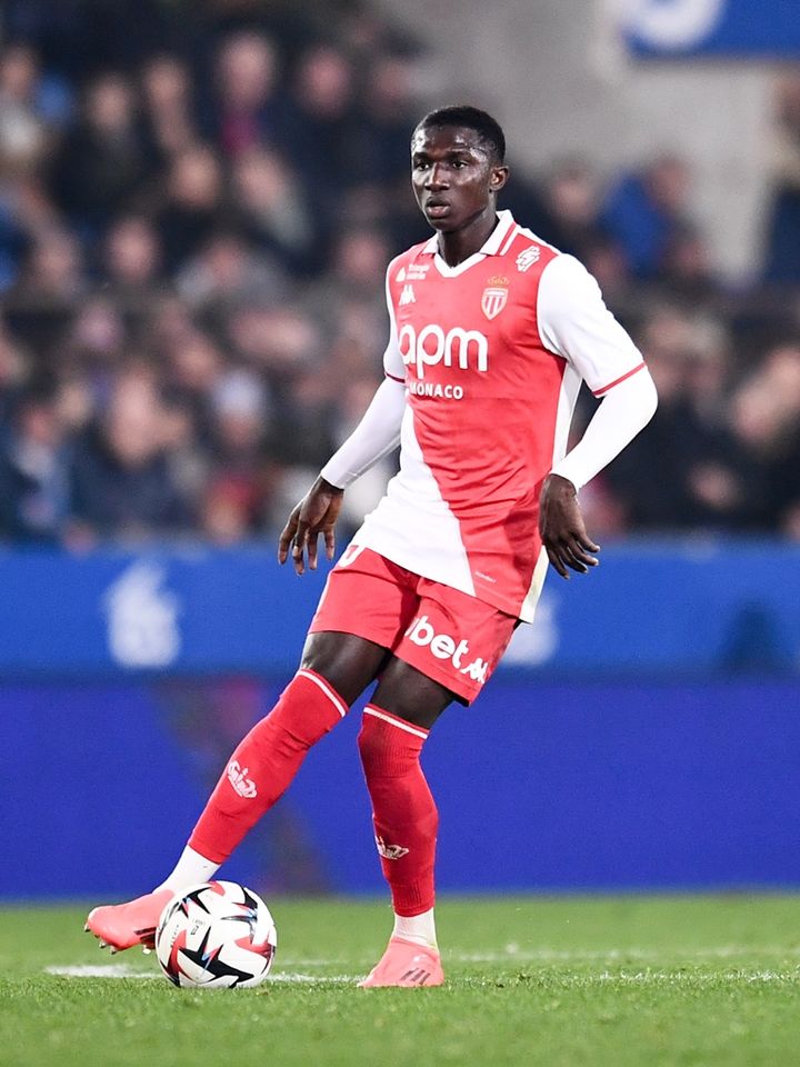 日本代表MFの現同僚！「ビッグクラブ行き」が期待される若手逸材3選