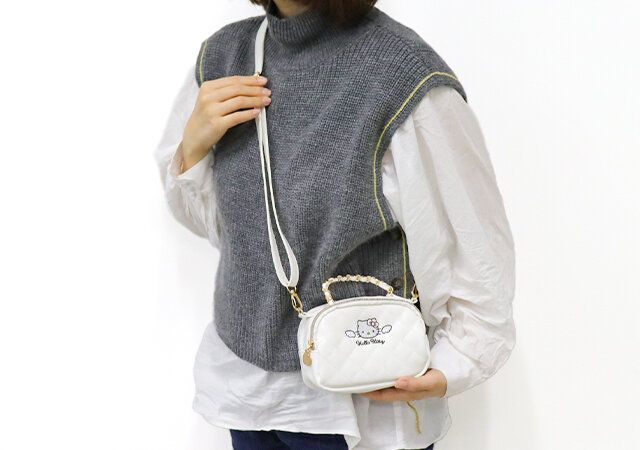 ハローキティ エンジェル キルトポシェットポーチ ストラップ