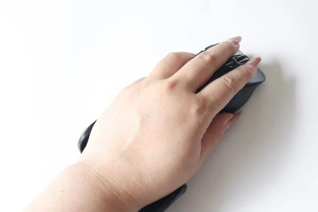 ダイソー リストレスト手首保護クッション