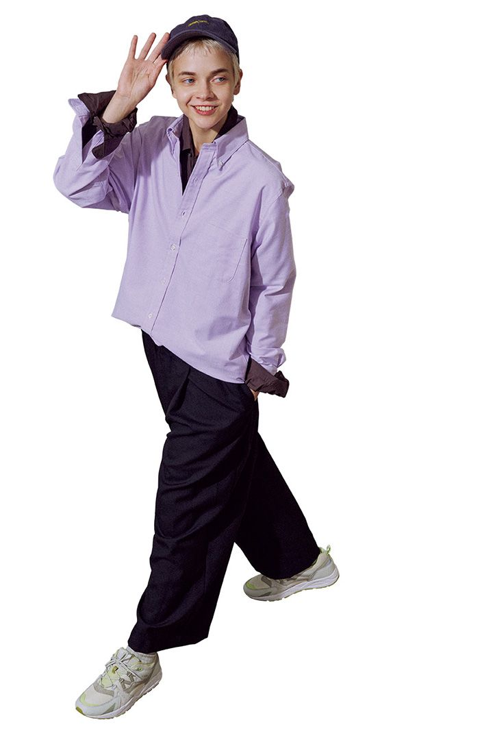 FUDGE編集部厳選！秋冬コーデをワンランクアップさせるカラーシャツコーデ4選