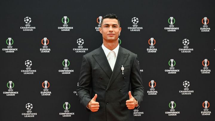 「世界一のサッカー選手」が「世界一のYouTuber」と夢のコラボ！動画の作り方を教わる