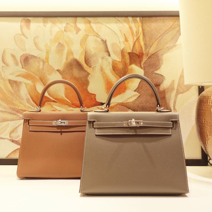 2つ並んだエルメスのケリー