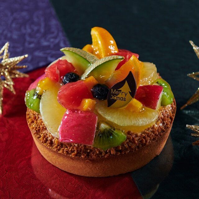 シャトレーゼのキレイなXmasフルーツタルトデコレーション15cm