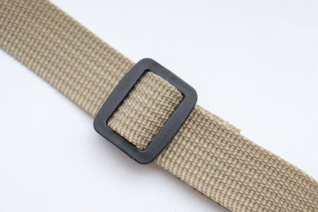 ダイソー ランチショルダーバッグ（リサイクル生地使用） アジャスター