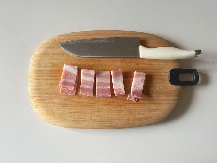 朝ごはんにもおすすめ！ベーコンエッグのパリおにぎりの作り方【渡辺友美子のパリおにぎりのレシピ vol.4 〜レシピで旅するヨーロッパ〜】