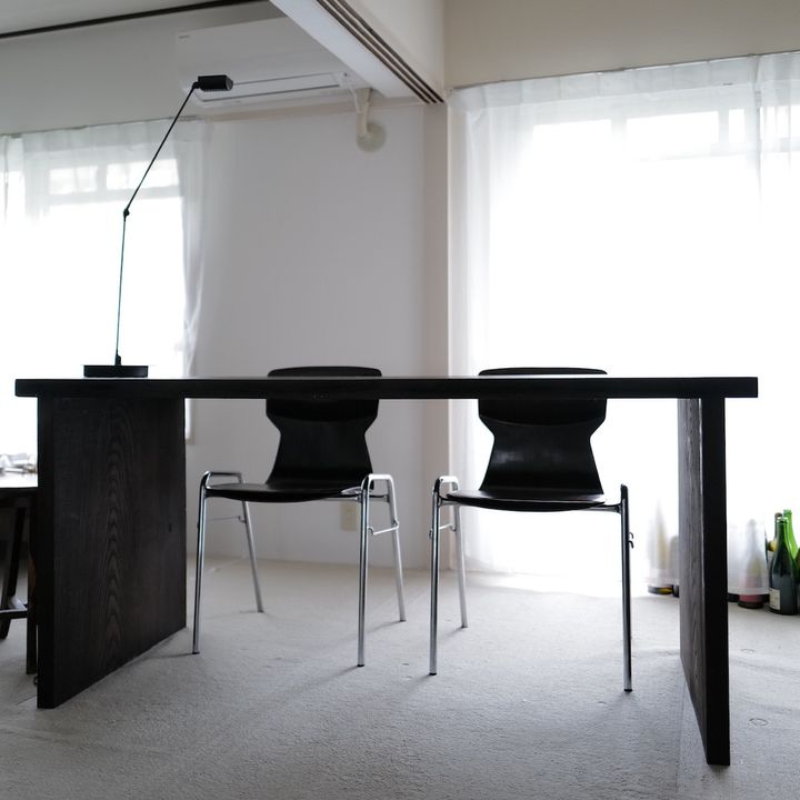 〈INCARNATION. 〉のテーブル