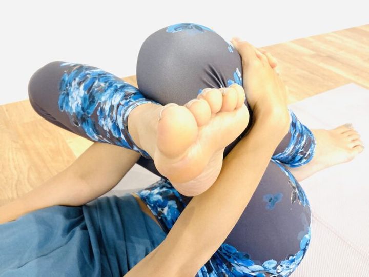 5分ヨガ コアラのポーズ