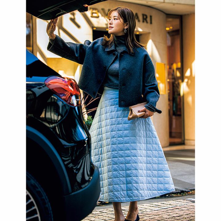 短丈メルトンジャケット×キルティングスカートの咲和希さん