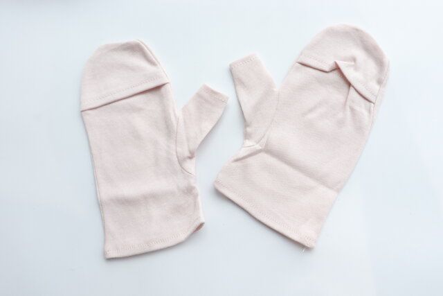 ダイソー おうちケアミトングローブ