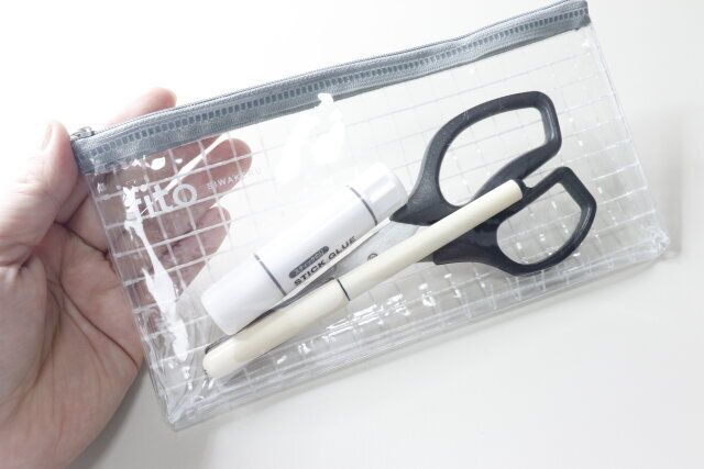 ダイソー ペンケース コスメポーチ