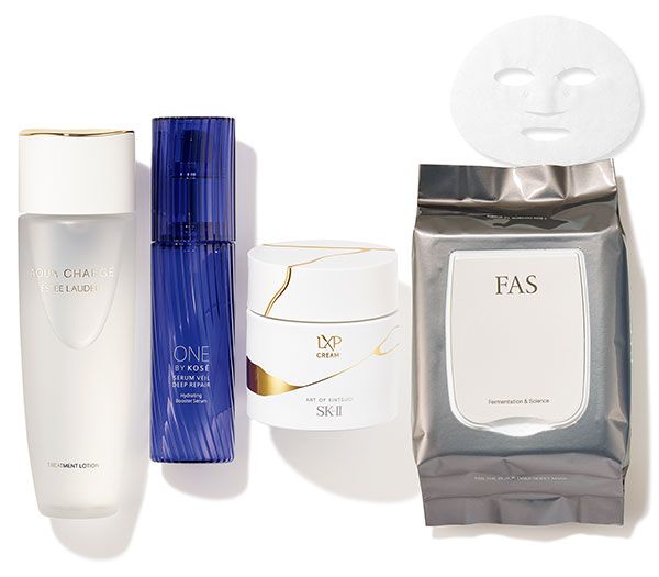 【左】アクア チャージ 薬用 トリートメント ローション 【中左】セラムヴェール ディープリペア 【中右】LXP 金継ぎ クリーム 【右】ザ ブラック デイリー シートマスク