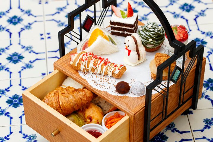 築100年の元銀行でアフタヌーンティーを。大阪・堺筋本町にある「パンとエスプレッソと堺筋倶楽部」