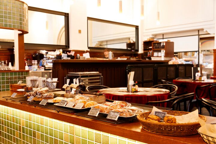 築100年の元銀行でアフタヌーンティーを。大阪・堺筋本町にある「パンとエスプレッソと堺筋倶楽部」