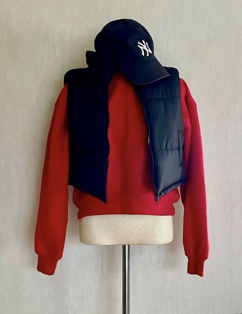 しまむらの赤スウェット4