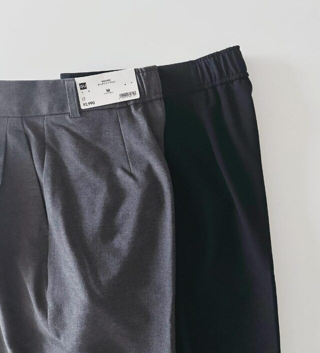 タックワイドパンツ