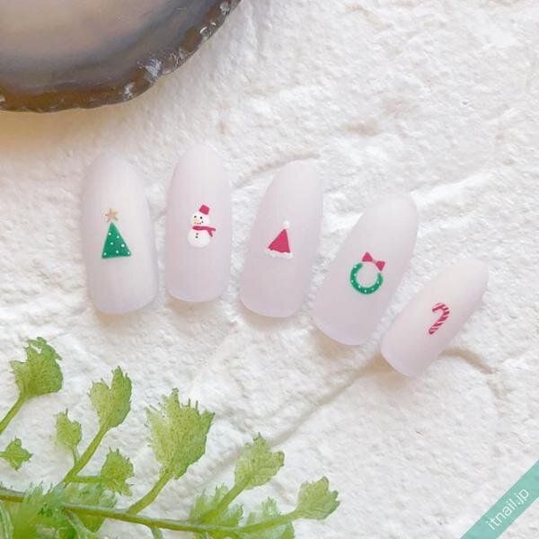 ネイルサロン ナシノキが投稿したネイルデザイン [photoid:I0123644] via Itnail Design (743177)