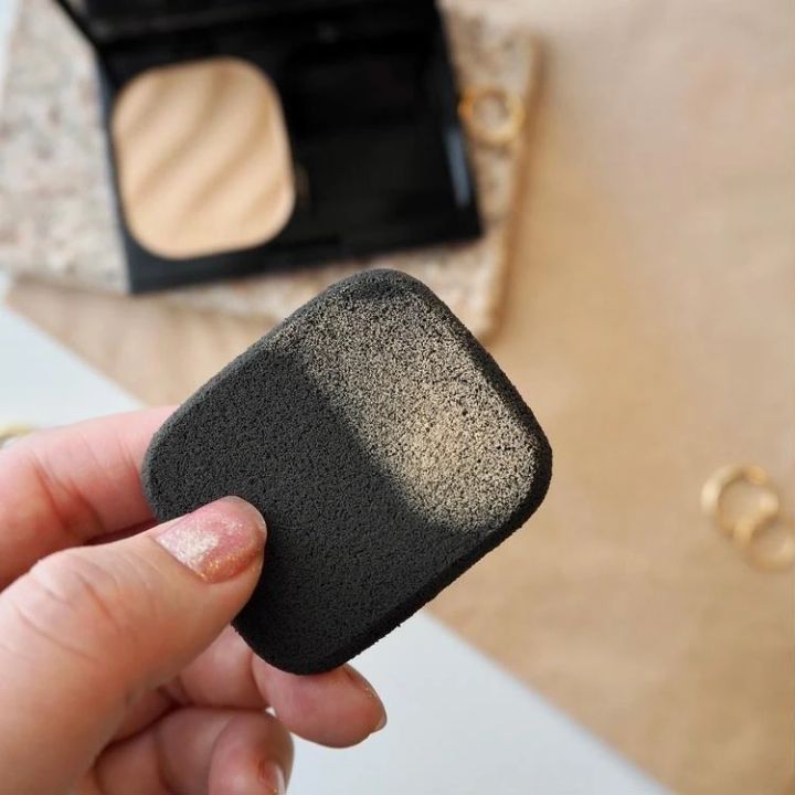 【カネボウ ファンデーション】メルティフィール ウェア スウォッチ1