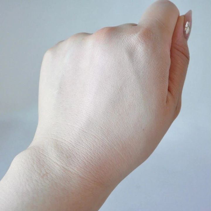 【カネボウ ファンデーション】コンフォートスキン ウェア スウォッチ2