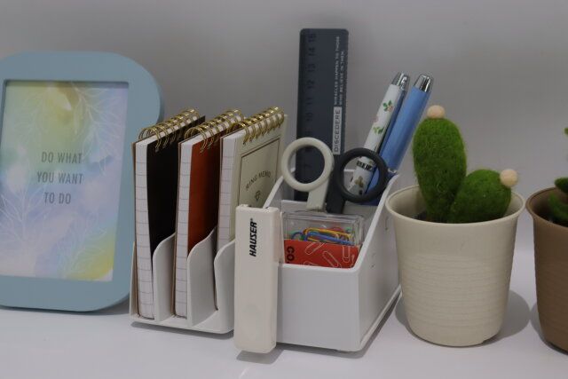 キャンドゥ ヌーベ 小物スタンド ヌーベ メモスタンド 使用例